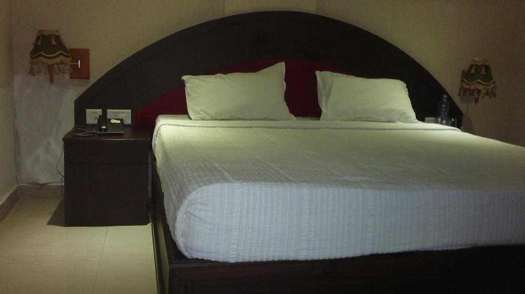 Hotel Sea Palace Kollam Habitación foto